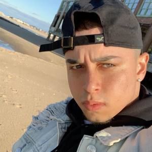 Meet your Posher, Jan